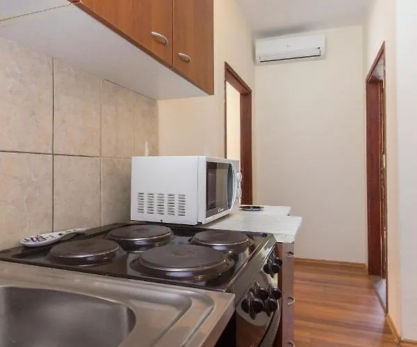 Apartments By The Sea Pirovac, Sibenik - 6280 Apartment Pirovac