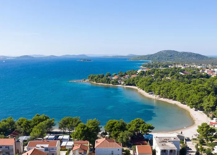 By The Sea Pirovac, Sibenik - 6280 *
