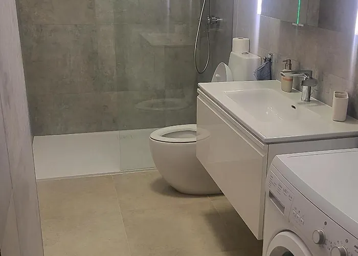 Apartamento By The Sea Pirovac, Sibenik - 6280